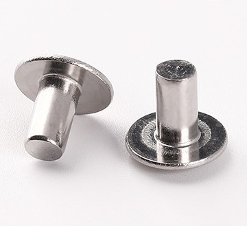 Large flat head solid rivet